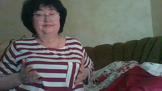 MilaSky5303 在線直播表演