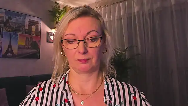 vanessa_chat Live XXX-chat