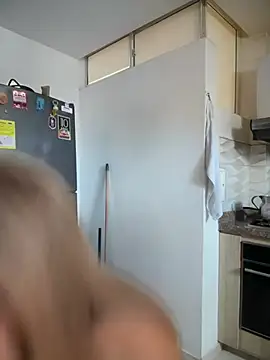 DIANITA_1988: απευθείας συνομιλία ΧΧΧ