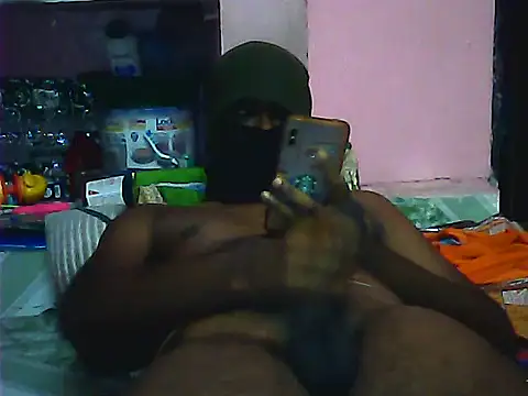 Chat +18 de Tamil10inches ao vivo