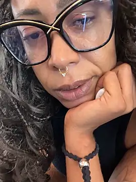 dianagolley420 – Naživo XXX chat