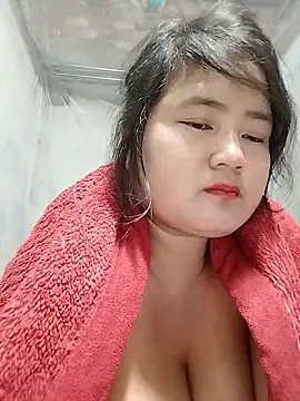 BigBoobs186 Adlı Modelin Web Kamerası Şovu