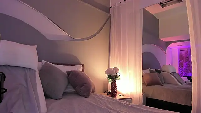 Онлайн чат XXX Nicolle_W