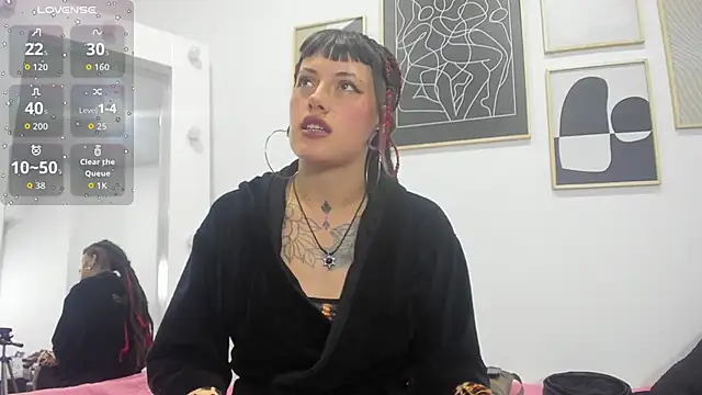 _sharlotte777 라이브 XXX 채팅