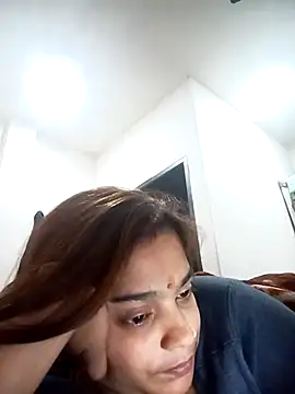 Trisha_71 Webcam Show