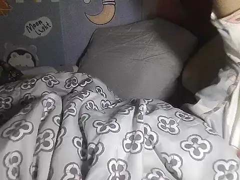 leamorena Adlı Modelin Canlı XXX Sohbeti