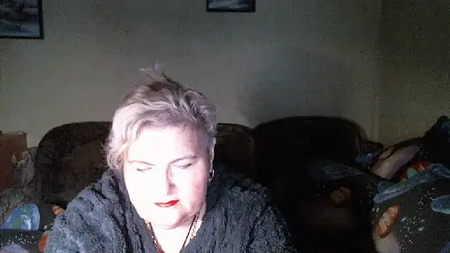 XXX chat uživo modela Lana555