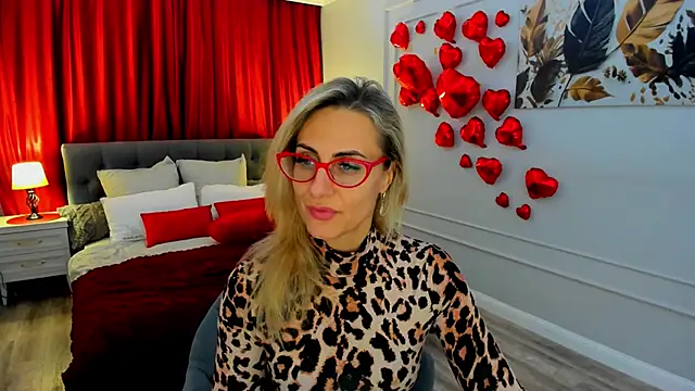 MuseOfStage লাইভ XXX চ্যাট