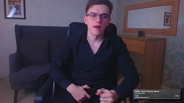 FelixStarkk Chat XXX live