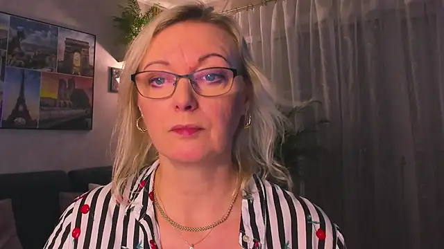 Chatroom XXX en direct de vanessa_chat