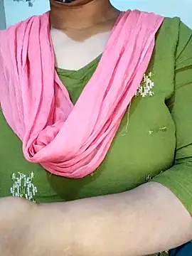 Chat XXX en directo de Nilanjona-Ray