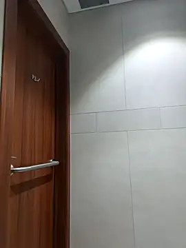 Men_use_me_for_pleasure Show in webcam