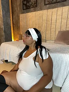 Chatroom XXX en direct de AranzalatinBlaks1