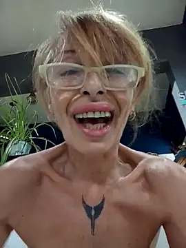 Živý XXX chat FrozenWaffle