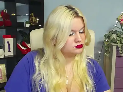 samantha_darling Adlı Modelin Canlı XXX Sohbeti