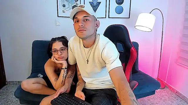 JACOB_RACHELL Adlı Modelin Canlı XXX Sohbeti