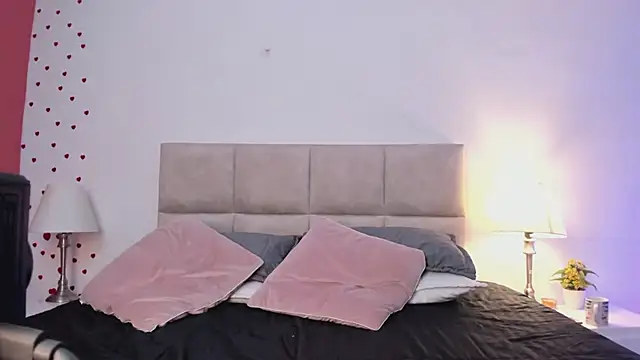 JulietaFerrer_ Adlı Modelin Canlı XXX Sohbeti