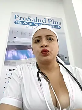 MILA__06のウェブカメラショー