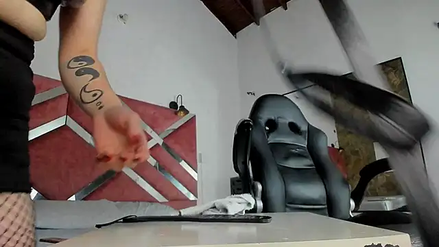 madame_ibby: онлайн-секс-чат