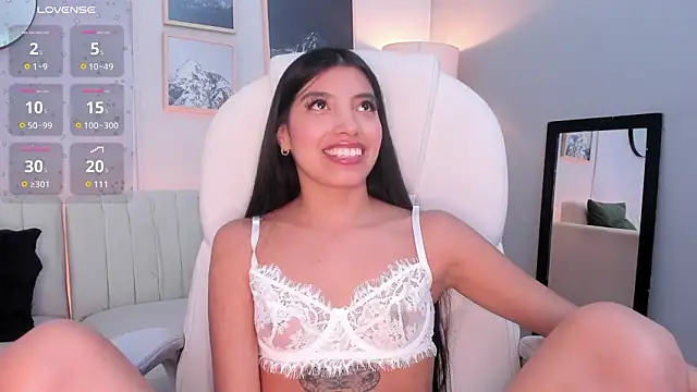 Tiffany_LowのライブXXXチャット