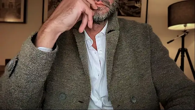 mecchaude Adlı Modelin Canlı XXX Sohbeti