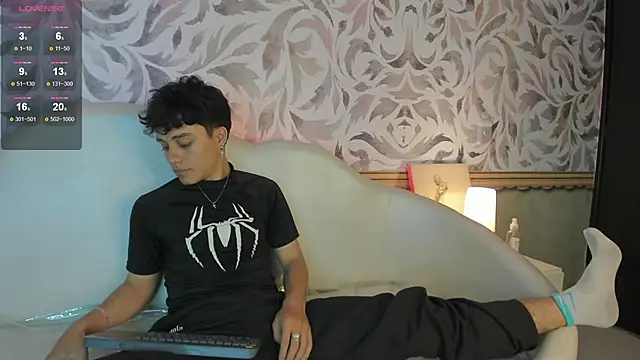 Dani_rivass 现场XXX聊天