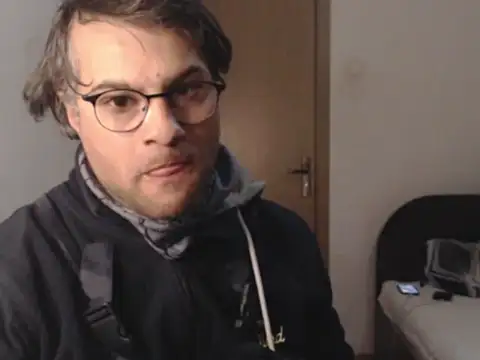 wildpussycat23: онлайн-секс-чат