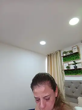 Živý XXX chat sasi_luna