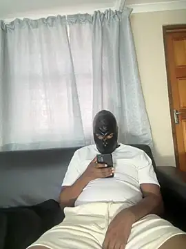 XXX chat uživo modela caramelflames101