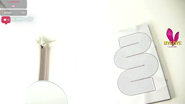 aidaadams élő XXX-chatje