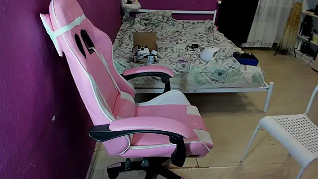 Chatroom XXX en direct de Lika8234