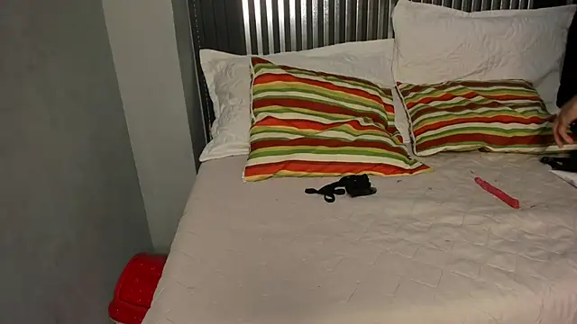 Hunter_Ignis: онлайн-секс-чат