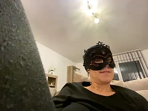 Marilou1983 Adlı Modelin Web Kamerası Şovu