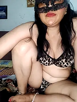 BhabhiPooja69 élő XXX-chatje