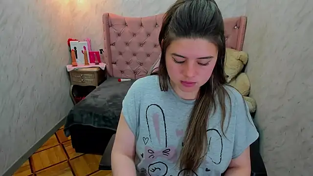 Lianngrace élő XXX-chatje