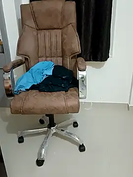 Urmila_kannada – Naživo XXX chat