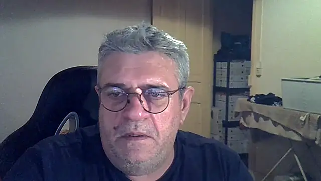 _hippo_ Chat XXX in diretta