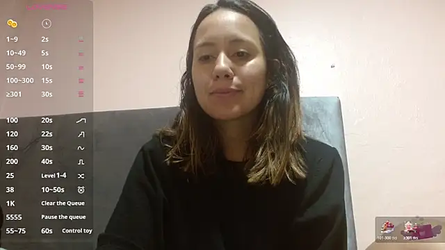 LunaaMorena élő XXX-chatje