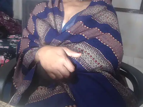 Chatroom XXX en direct de _RONITA_