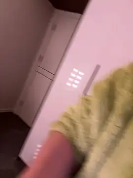 lele-520 在線直播表演