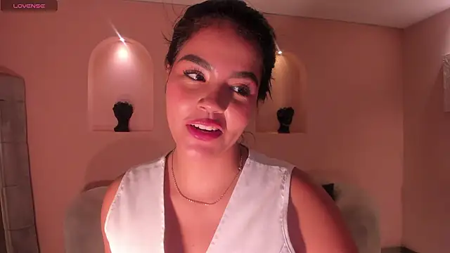 RenataBellucci élő XXX-chatje