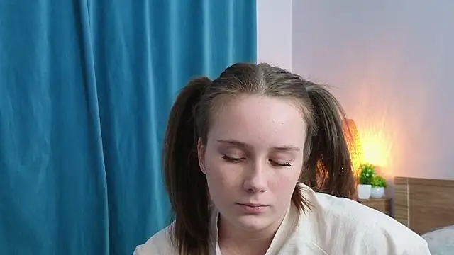 Chat XXX en directo de GenevieNyreen