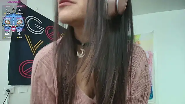 LovelyAzucena élő XXX-chatje