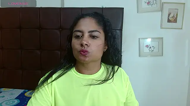 Luna_Fyre লাইভ XXX চ্যাট