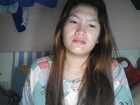 leamorena 现场XXX聊天