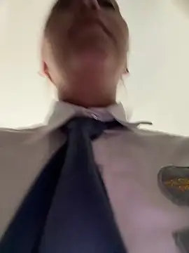 Emily-7_ Chat XXX in diretta