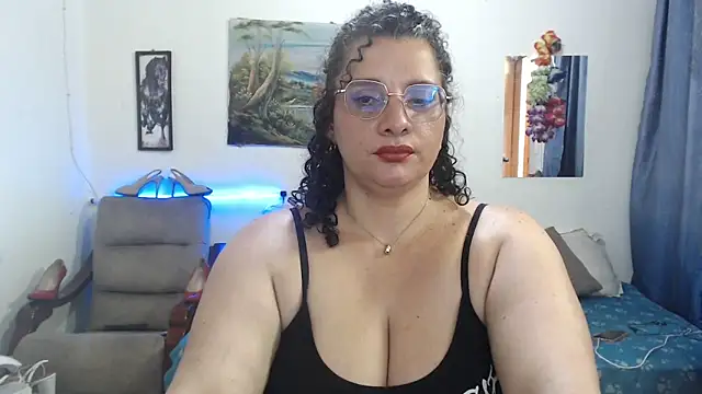 Aleja_Gonzales élő XXX-chatje