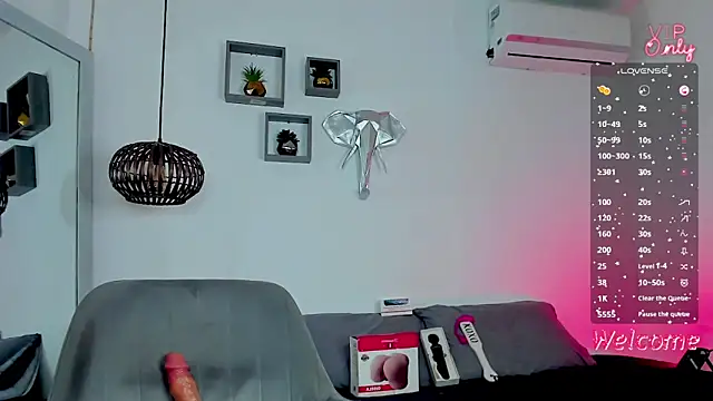 Živý XXX chat AmberAdams_