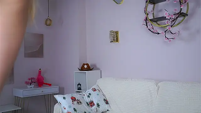 SunnivaCovil Live XXX Chat