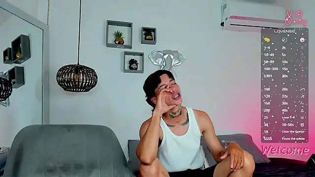 AmberAdams_ Chat XXX live